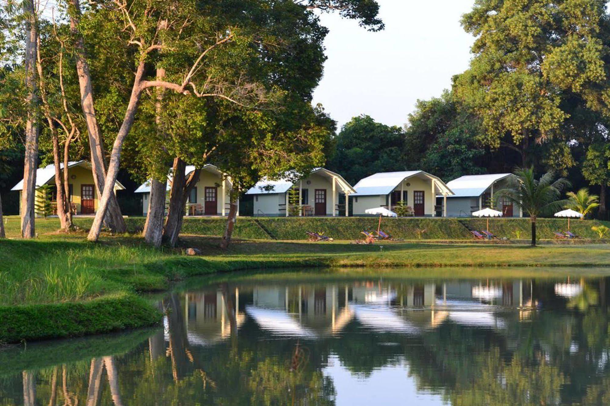 Отель Phuket Campground Майкао-Бич Экстерьер фото